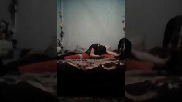 Как сесть на поперечный шпагат смотреть онлайн