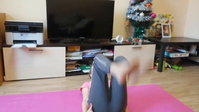 Как сделать шпагат? смотреть онлайн