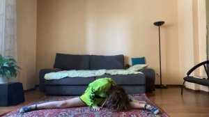 Тутор на поперечный шпагат