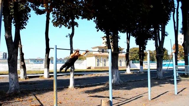 Пол года тренировок смотреть онлайн