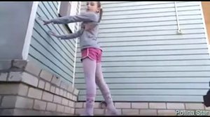 Как сесть на шпагат?! 🤸♀️