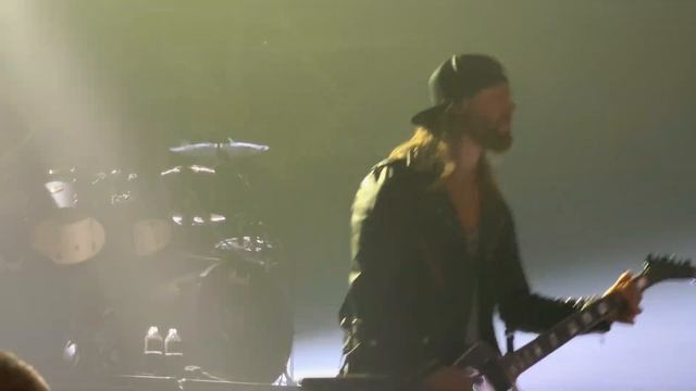 Bullet For My Valentine-Shatter (10-13-23 Franklin Music Hall) смотреть онлайн