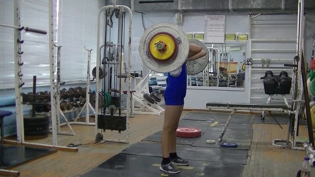 Бессонов Дима, 13 лет, св 38 8 кг Толчок 28 кг Есть личный рекорд! Новичок