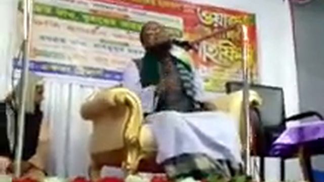 নামাজ কি ভাবে আদায় করা উচিত। смотреть онлайн