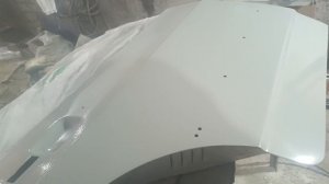 как научиться нанести грунт на шпатлёвку и подготовить поверхность к покраске автомобиля.