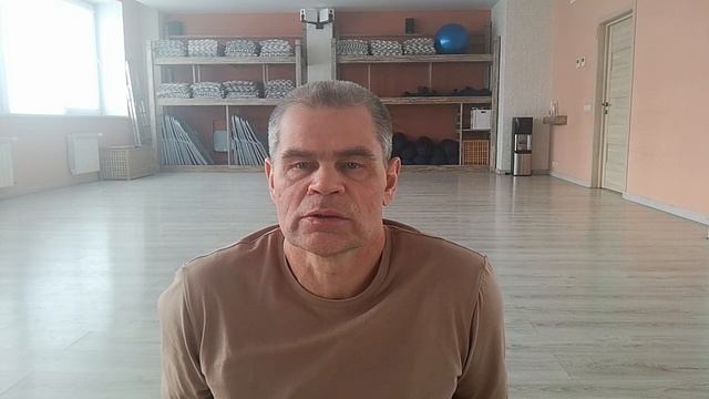 Поперечный шпагат (Самаконасана ) - за донат смотреть онлайн