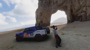 Арка Кабо-Сан-Лукас находится тут в Forza Horizon 5