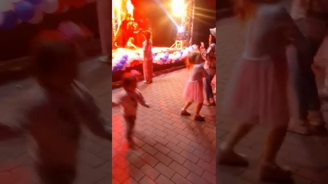 дети наша жизнь, смысл нашей жизни