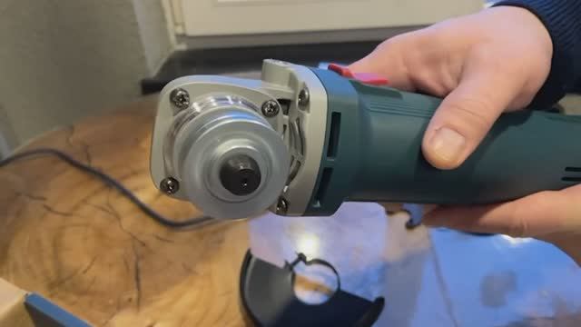 Обзор УШМ 125 мм, ушм 125 с регулировкой обзор, болгарка с регулировкой оборотов Alteco 1000-125 E смотреть онлайн