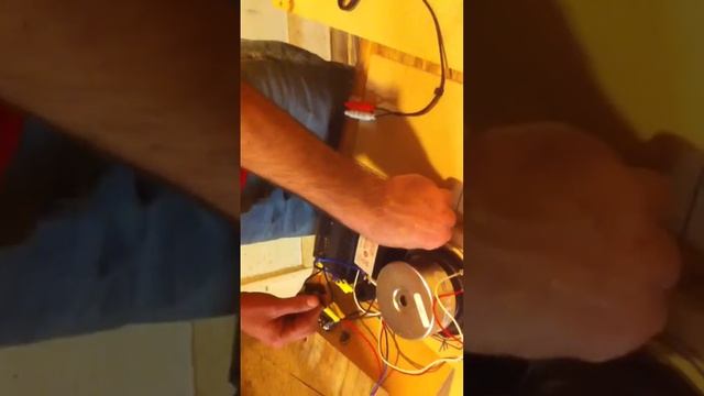Mini ipod shuffle amplified boom box смотреть онлайн