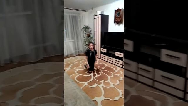 Как научиться делать поперечный шпагат смотреть онлайн