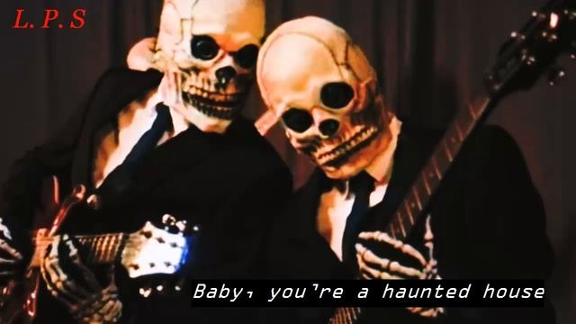 Baby You're A Haunted House - Gerard Way (Lyrics) смотреть онлайн