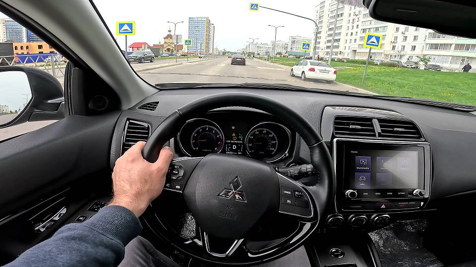2021 Mitsubishi Outlander Sport POV TEST DRIVE смотреть онлайн