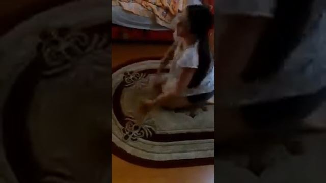 Садимся на шпагат часть 1. смотреть онлайн