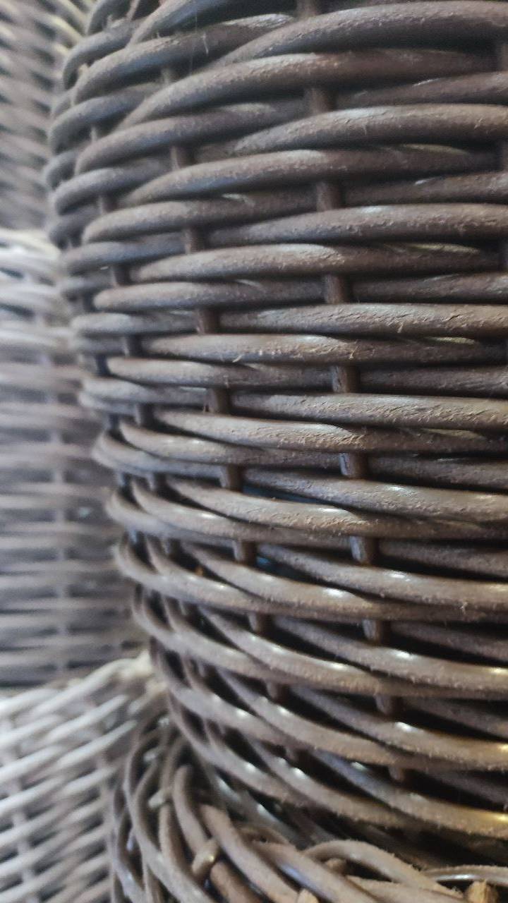 Плету кашпо из искусственного ротанга смотреть онлайн