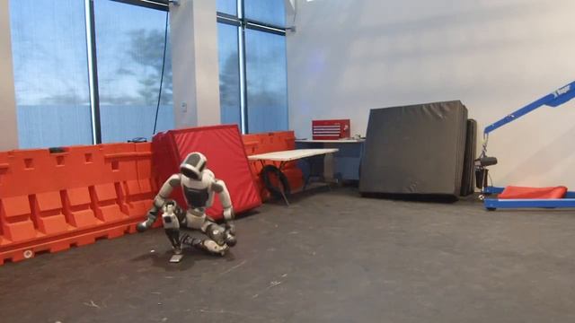 Компания Boston Dynamics представляет прогресс, достигнутый в совершенствовании