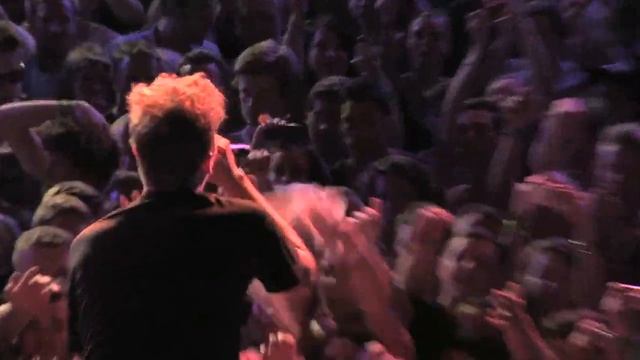 Professor Green - PGTV - Isle of Wight to Magaluf: Part Two смотреть онлайн