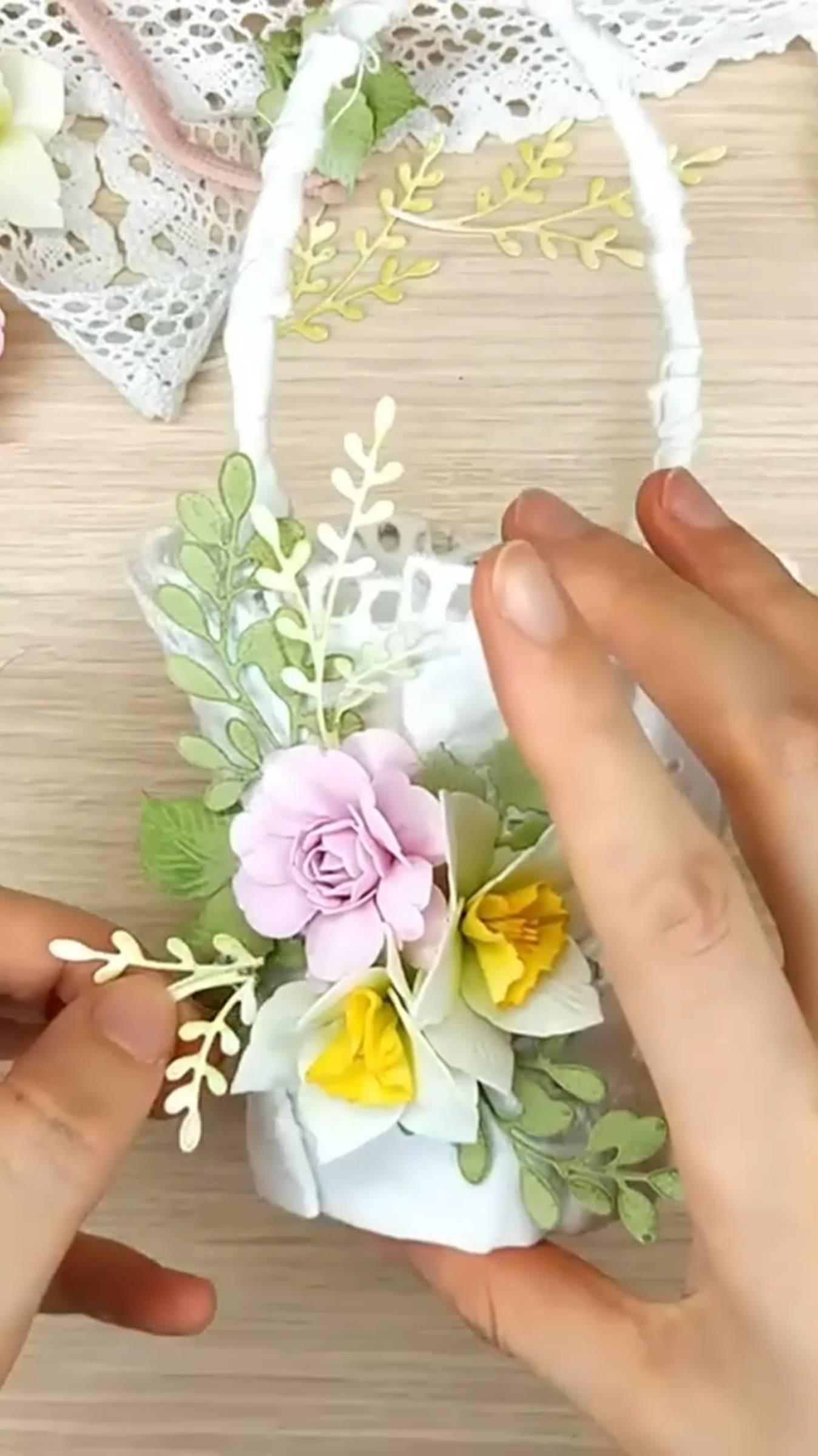 Пасхальная корзинка с цветами 🥰 смотреть онлайн