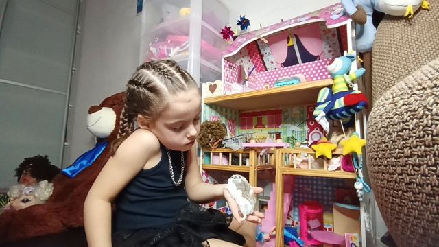 Милота с хомячком Микки смотреть онлайн