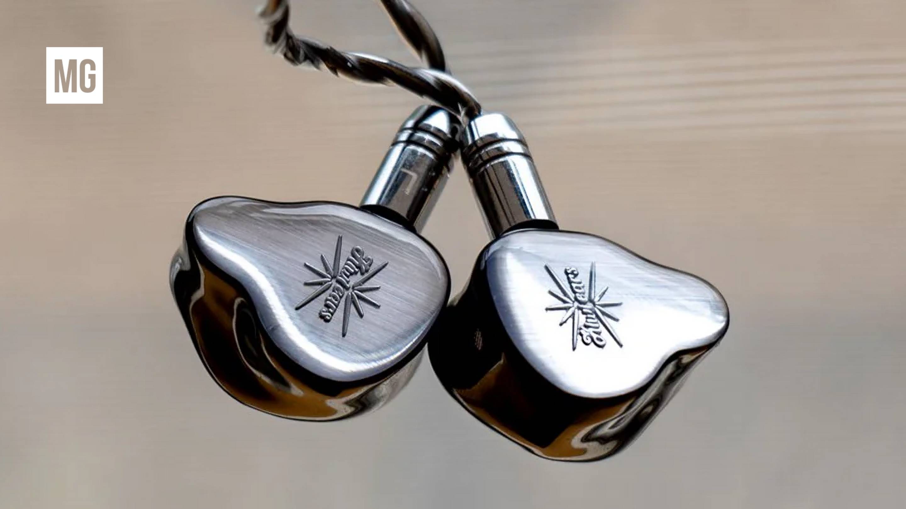 KiwiEars KE4 – Удивительно ровные и музыкальные! смотреть онлайн