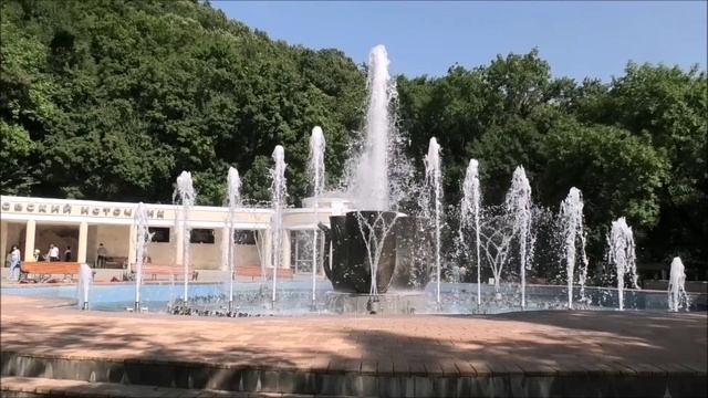 ФОНТАНЫ 2022 смотреть онлайн