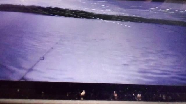 Эпическая ловля леща на ультралайт. Рыбачим на небольшом и красивом озере.