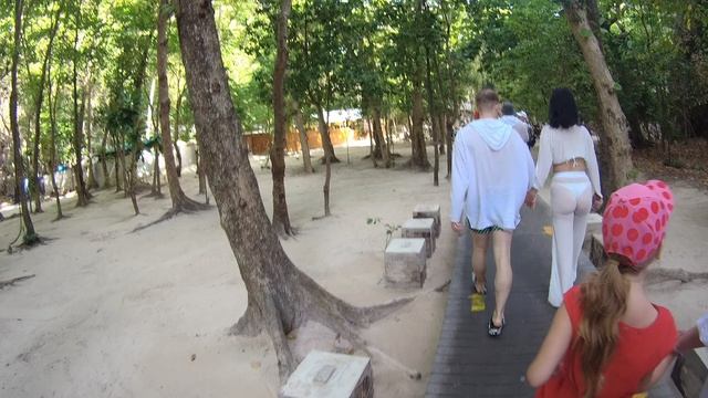 Фильм пляж снимали здесь 3