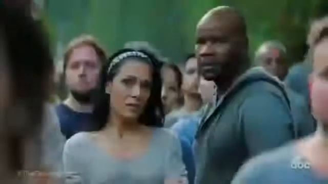 The Crossing 1x01 Preview #4 смотреть онлайн