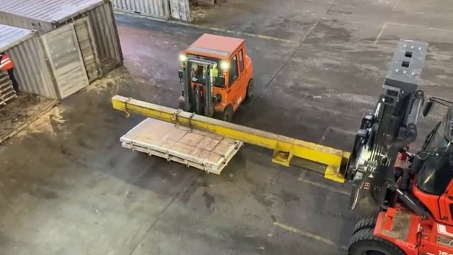 МЕТАЛЛСЕРВИС-Москва (Электроугли). Растарка контейнеров с нержавеющим прокатом. 17.02.2021 смотреть онлайн