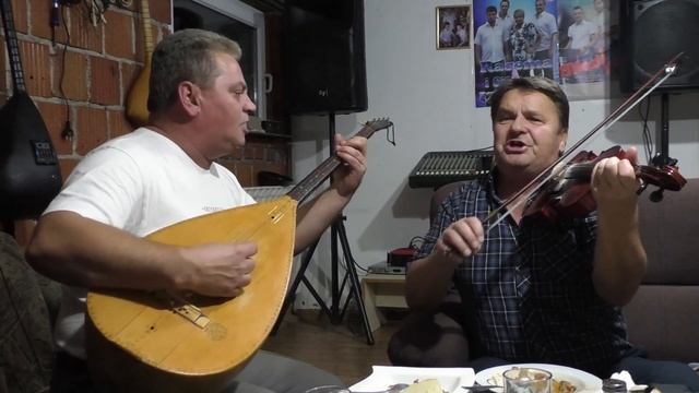 Zarekla se Danica. Pjeva: Izo, Bebe & Razem. Mrdići - Banovići. смотреть онлайн