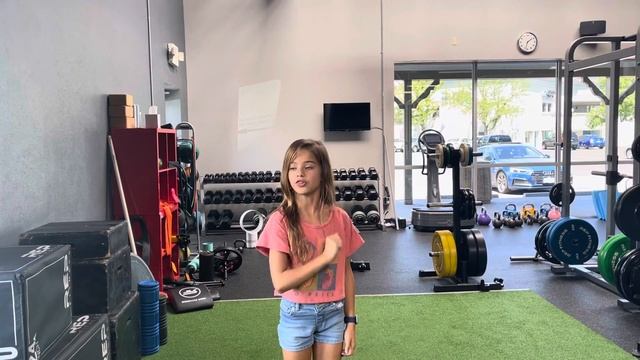 Sky Stone’s new gymnastics stretch routine ￼ for kids смотреть онлайн