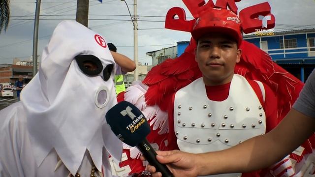 El fantasmita del 69 y el Niño Cóndor se roban el show en la Copa América | Telemundo Deportes смотреть онлайн