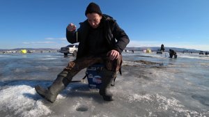 Рыбалка на карася со льда .