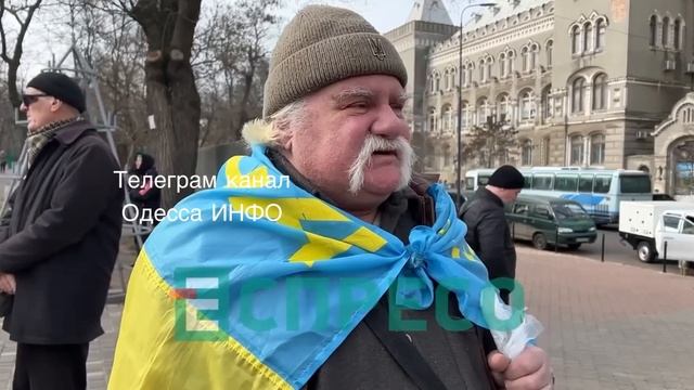 Бандеровец открыто признаётся, что в Одессе он является захватчиком, оккупантом смотреть онлайн