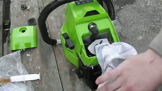 Уход , сборка , регулировка бензопилы Лесник смотреть онлайн