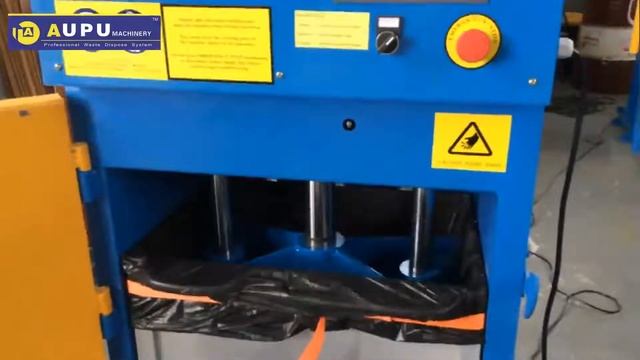 Marine Vessel Ship Application Hydraulic Balers смотреть онлайн