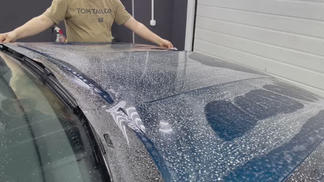 Оклейка зон риска в компании Дефектов-нет