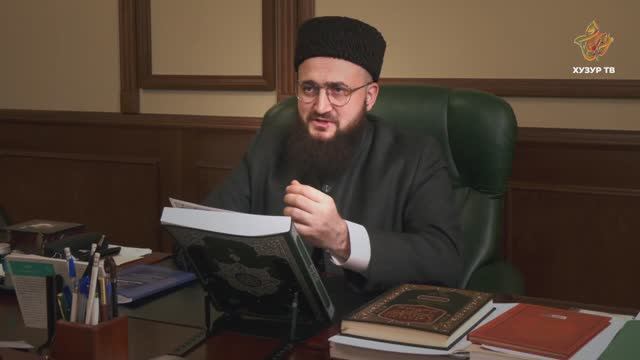 Разрешено ли немного смочить губы водой, не проглатывая ее?