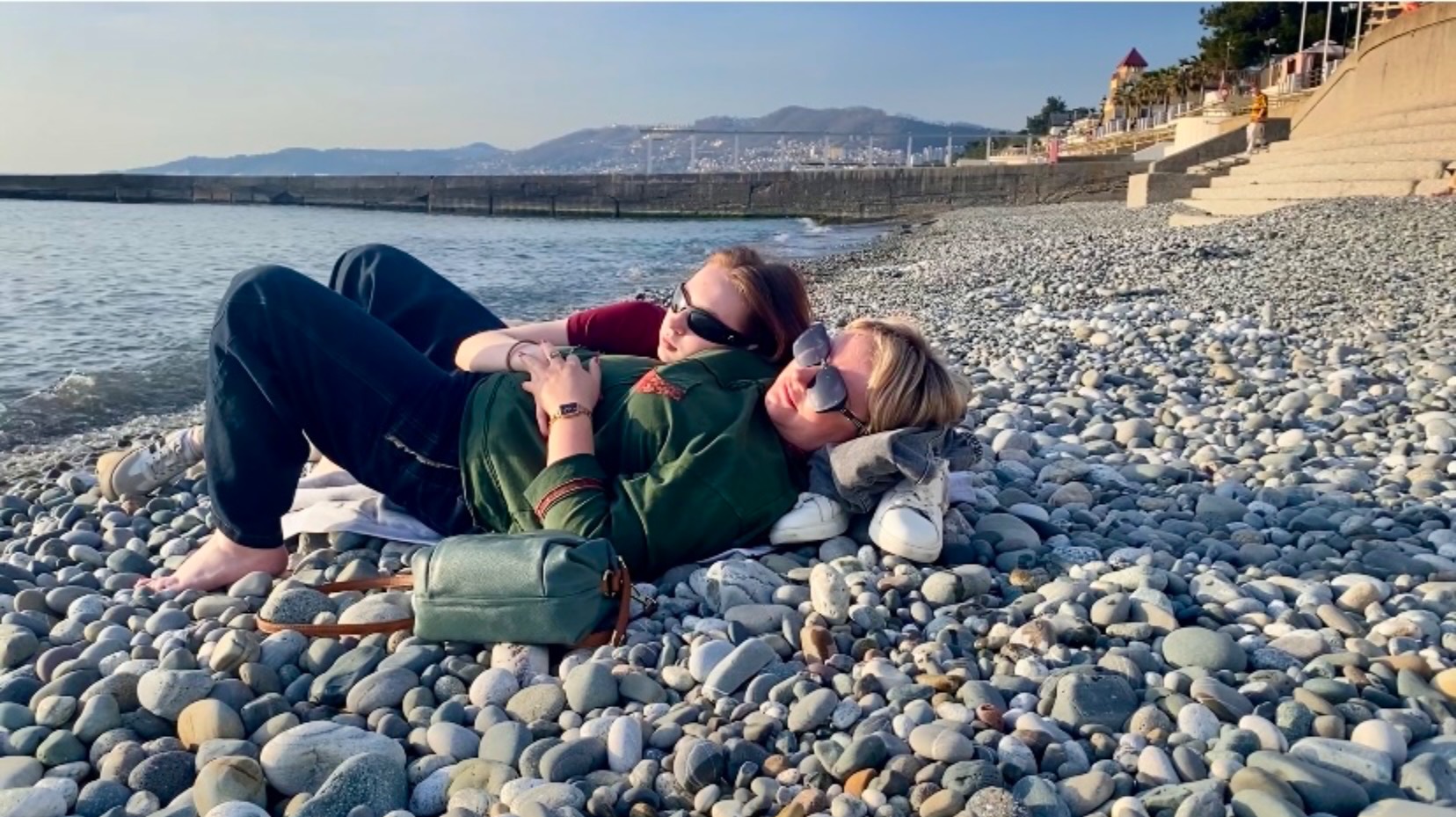 Сочи/ Санаторий Заполярье/ 16 день отдыха/ Загораем. смотреть онлайн