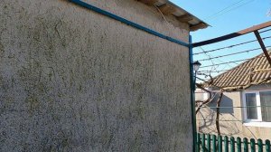 Дом в Крыму на берегу пруда