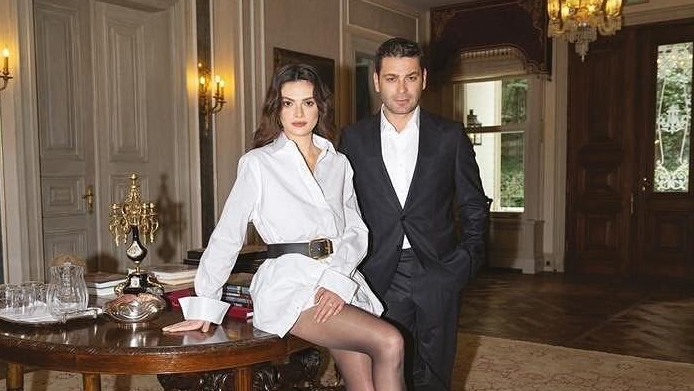 Синем Юнсал и Озан Акбаба для журнала ALEM смотреть онлайн