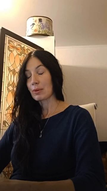 В трансе мы переключаем фокус своего внимания с внешнего мира на внутренний. Подробнее в подкасте смотреть онлайн