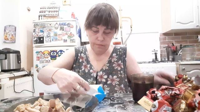 Кто работает тот должен кушать , Посылка подарок 🎁через озон 😁💋 мукбанг смотреть онлайн