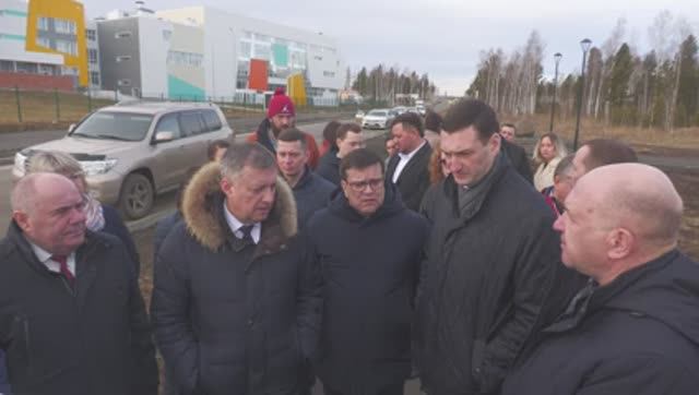 В Тулуне с рабочим визитом находится губернатор Иркутской области Игорь Кобзев. смотреть онлайн