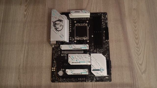 [Unboxing] MSI X670E Gaming Plus WiFi