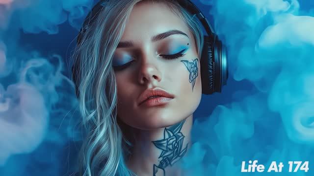 #003 Life At 174 (Dancefloor Drum & Bass Mix) смотреть онлайн