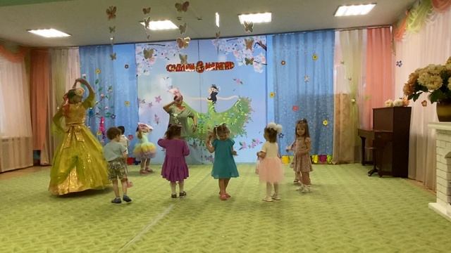 Детский сад полянка. Алине 3 года. Поздравление мам на 8 марта. 2025 смотреть онлайн