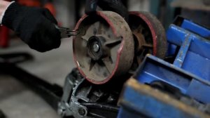 Ремонт гидравлических тележек, замена колес у рохли