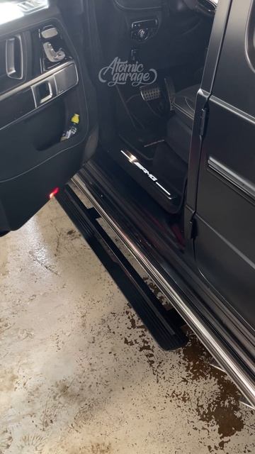 Установка выдвижных порогов ATS на Гелентваген смотреть онлайн