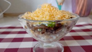 Вкусный салат  с Маринованными ОПЯТАМИ!